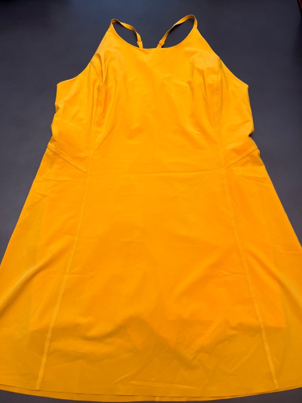 Athleta Bright Yellow Gold Infinity Performance Dress Size Large